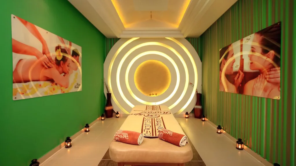 الفندق الباتروس بالاس ريزورت - الغردقة